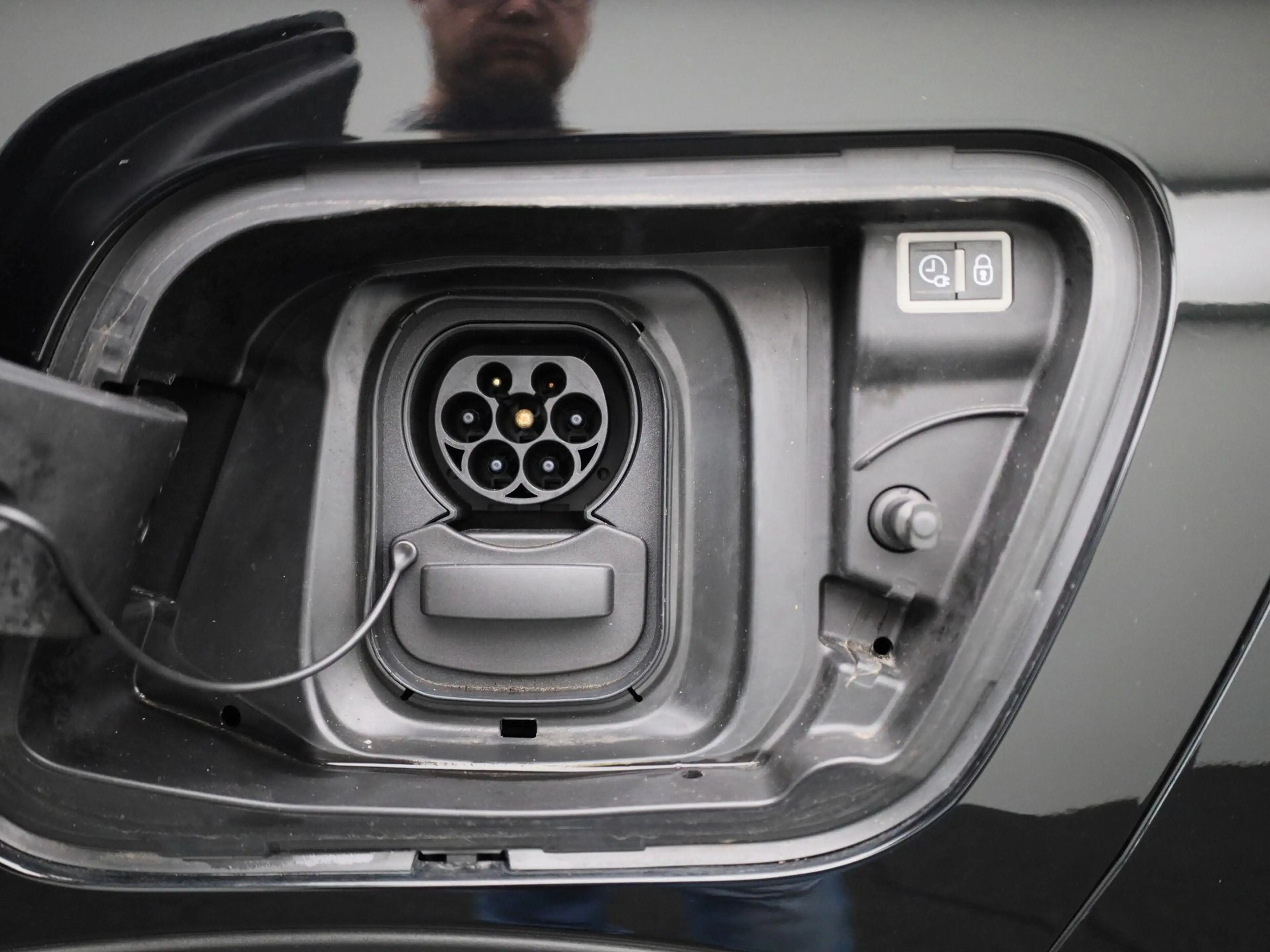 Peugeot e-2008 EV Active Pack 50 kWh | Parkeersensoren | Climate — photo 13
