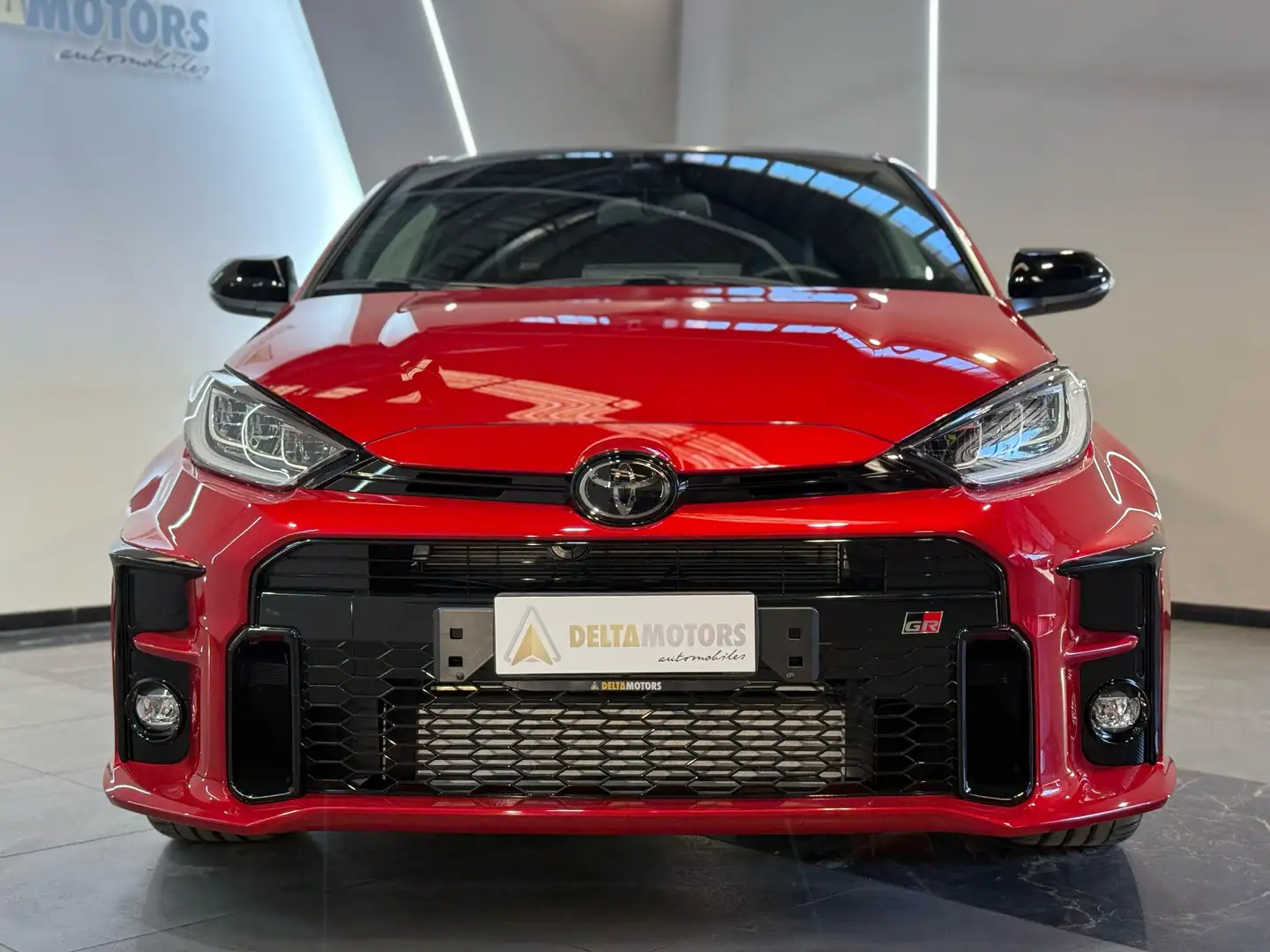 Toyota Yaris GR 1.6 Circuit Rouge - 2