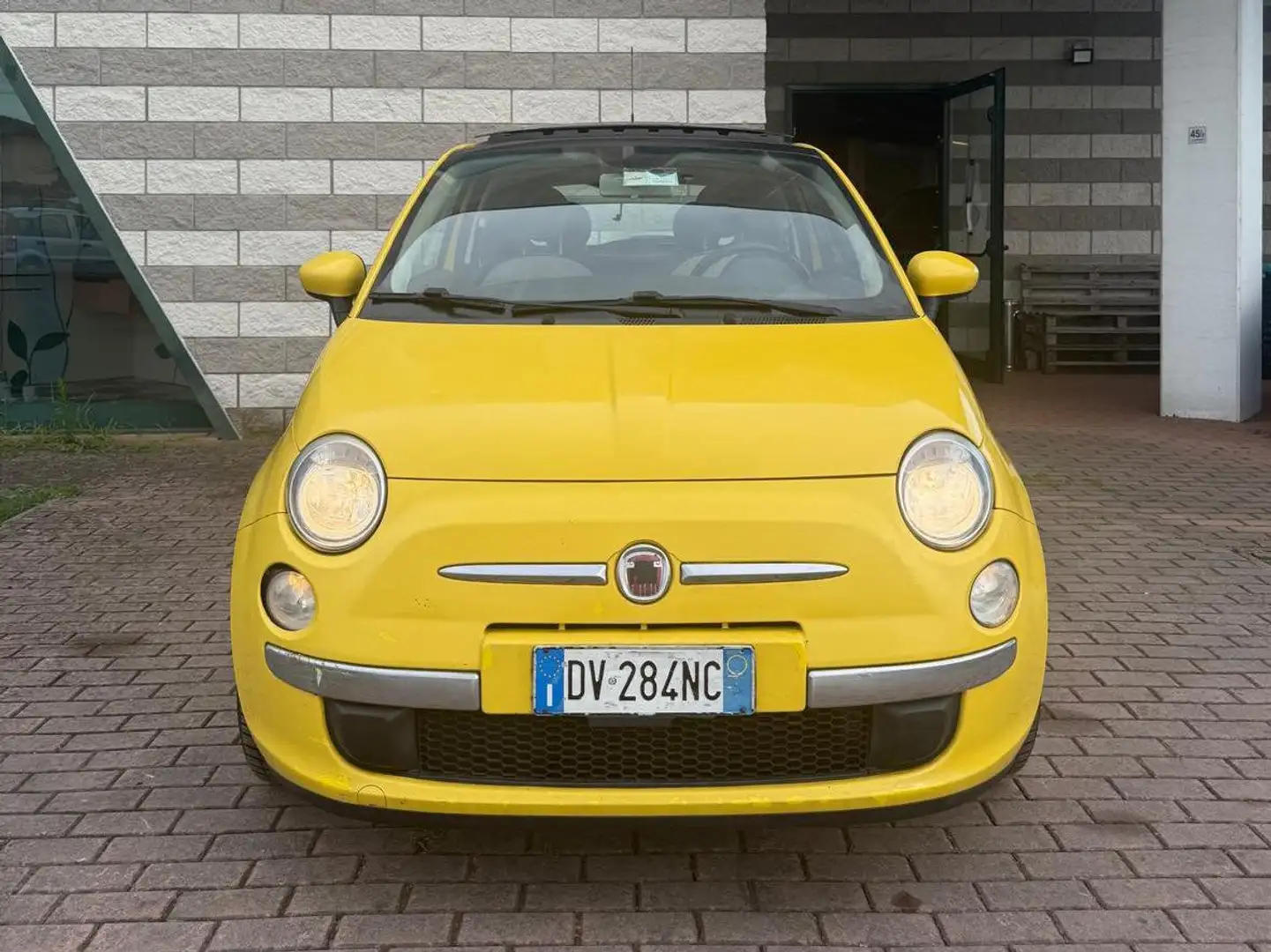 Fiat 500 500 III 1.2 Lounge 69cv Jaune - 1