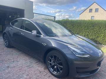 Standard Range Plus RWD - SOH 85%