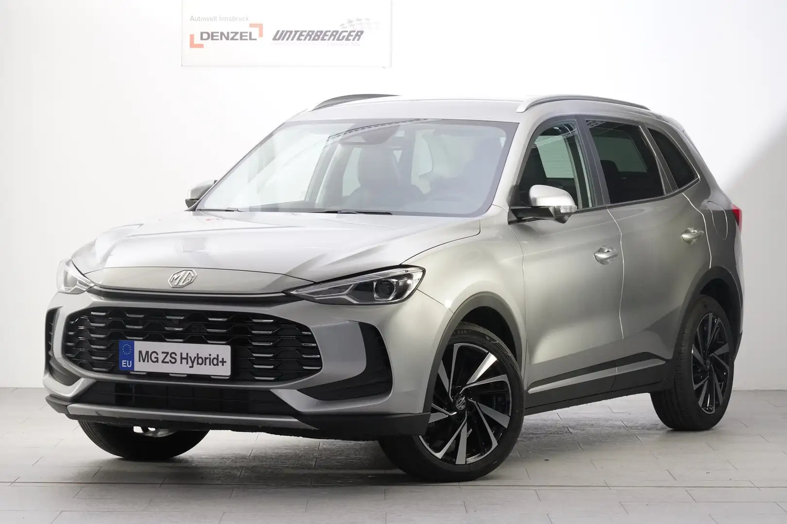 MG ZS HEV Luxury/25 mit GRATIS Winterreifen Silber - 2