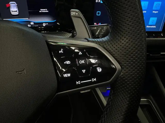 Volkswagen Golf view 15