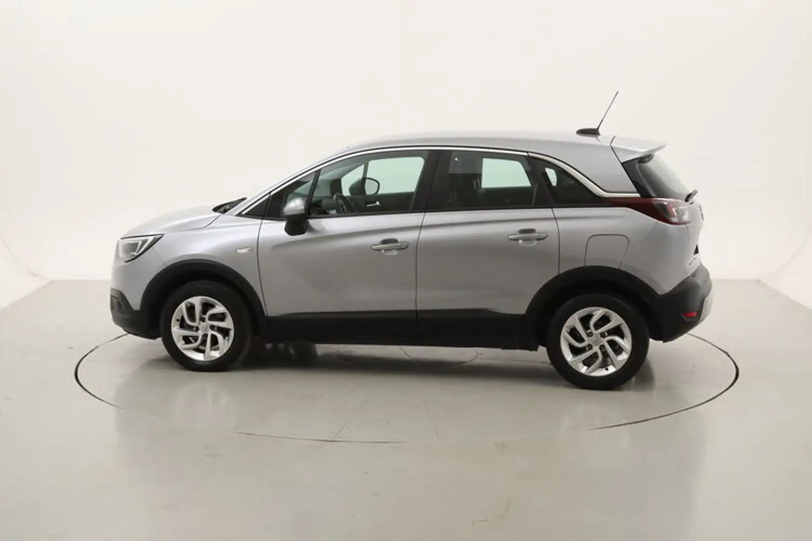 Opel Crossland X Innovation AT6 1.5 Diesel 120CV Gri - 2