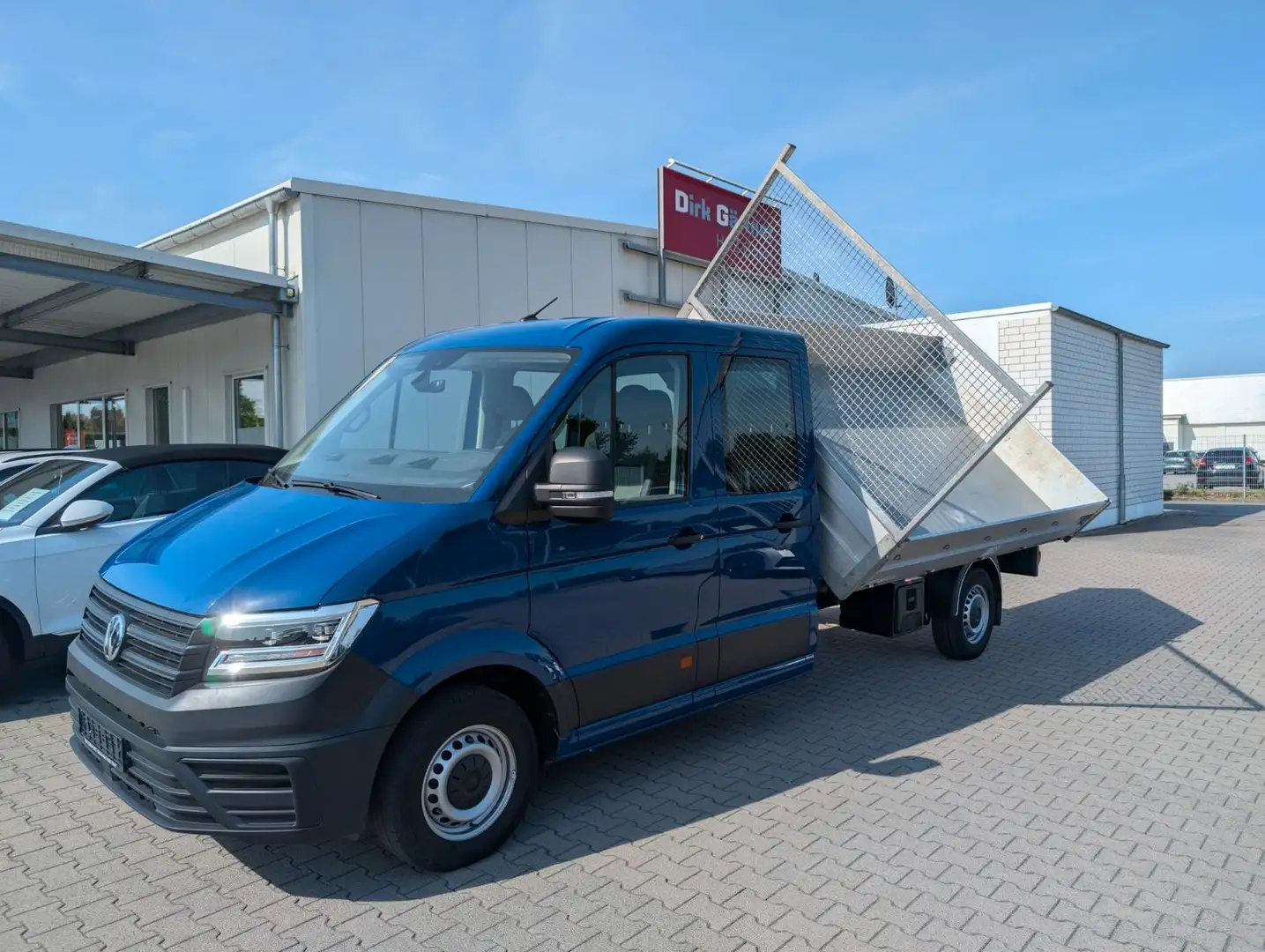 Volkswagen Crafter Pritsche 3-Seiten Kipper DOKA Autom Navi Blau - 2