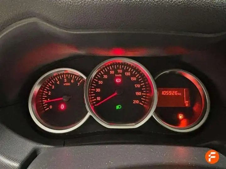 Dacia Duster 2018, foto 17