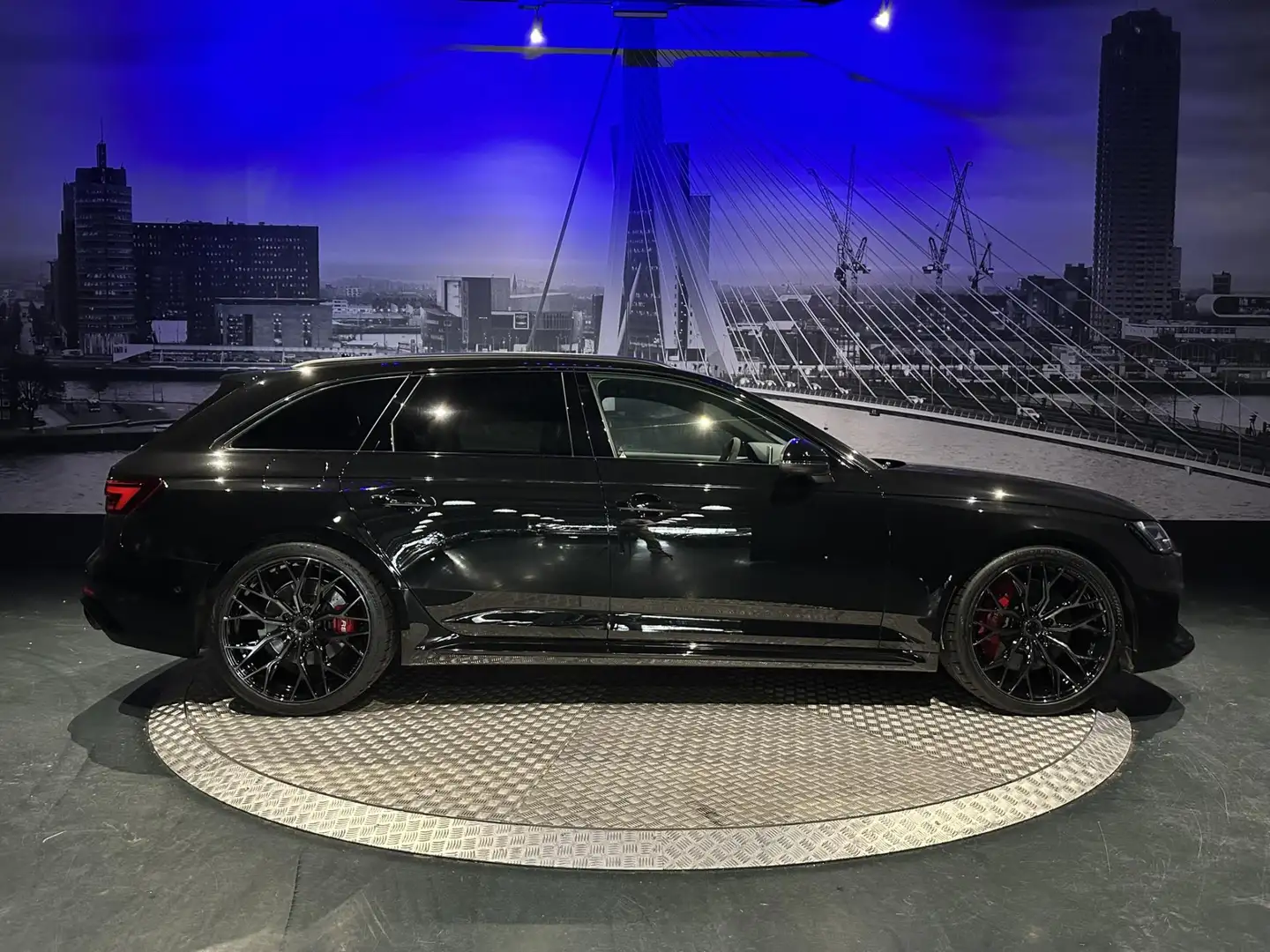 Audi RS4 2.9 TFSI quattro Pro Line Plus *Comfort-pakket RS* Zwart - 2