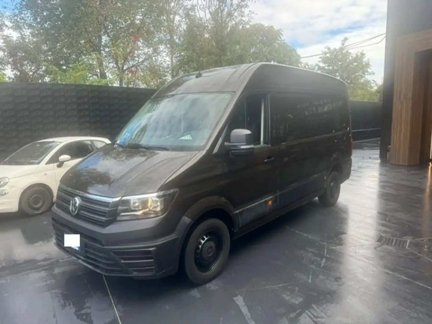 Volkswagen Crafter 30 2.0 TDI 140CV 4Motion PL-TA L3H3 Furgone Marrone - 1