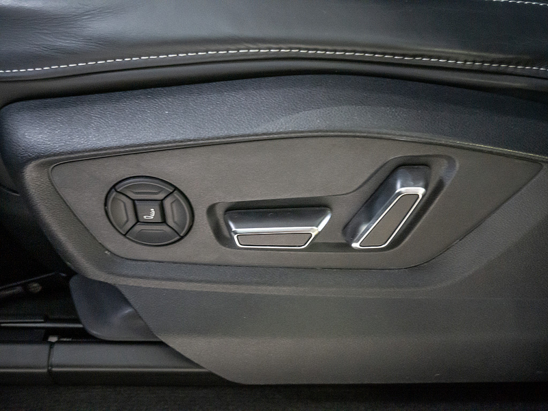 Audi SQ8 SUV competition plus TFSI quattro MATRIX — photo 22