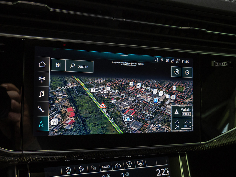 Audi SQ8 SUV competition plus TFSI quattro MATRIX — photo 10