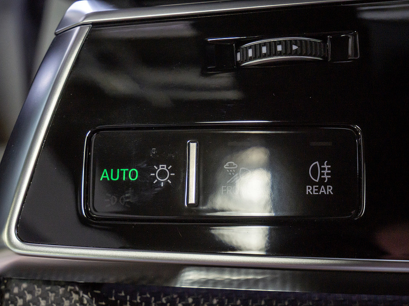 Audi SQ8 SUV competition plus TFSI quattro MATRIX — photo 19