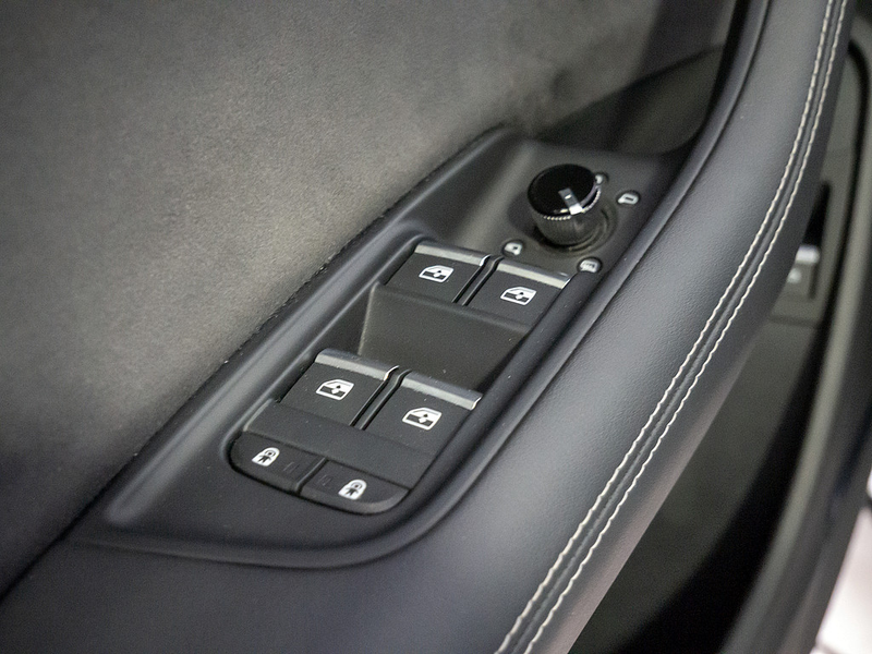 Audi SQ8 SUV competition plus TFSI quattro MATRIX — photo 21