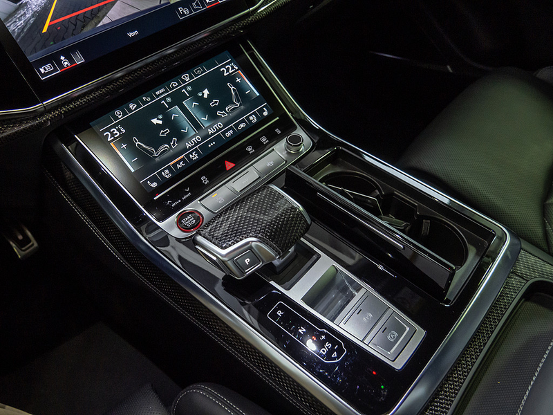 Audi SQ8 SUV competition plus TFSI quattro MATRIX — photo 14