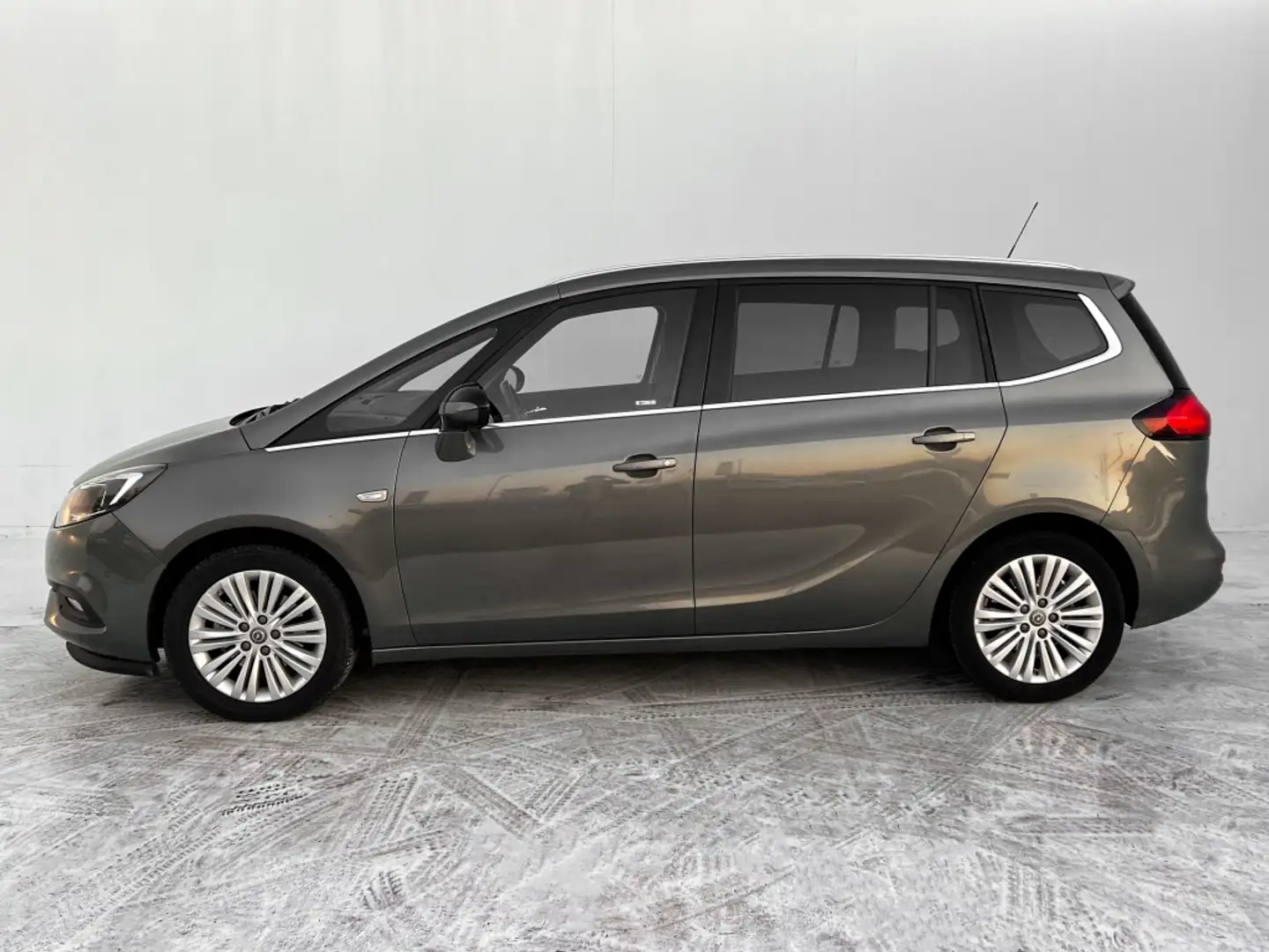 Opel Zafira 1.6CDTI S/S Business 120 Gris - 2