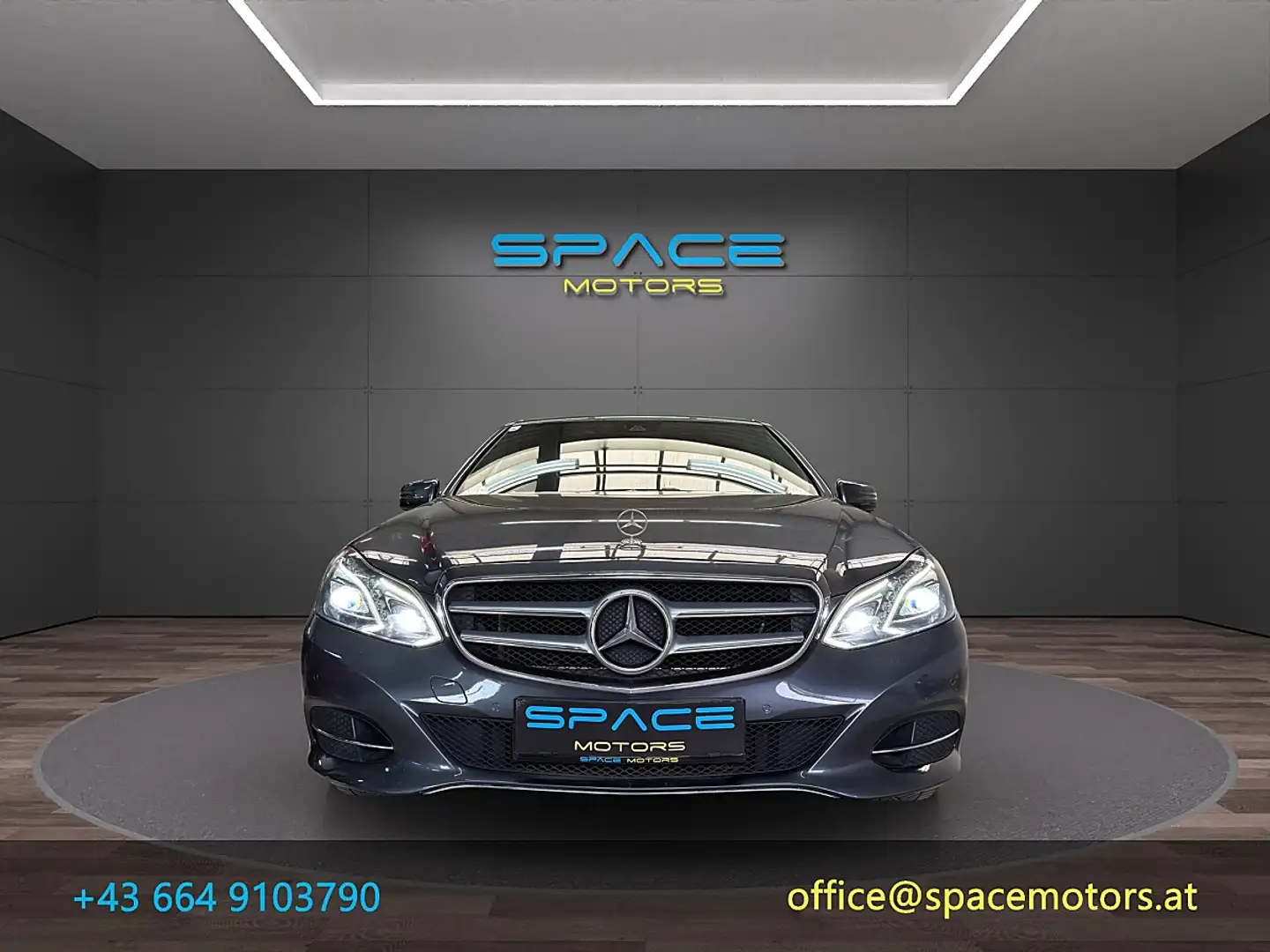 Mercedes-Benz E 220 CDI Avantgarde A-Edition Aut. Gris - 2