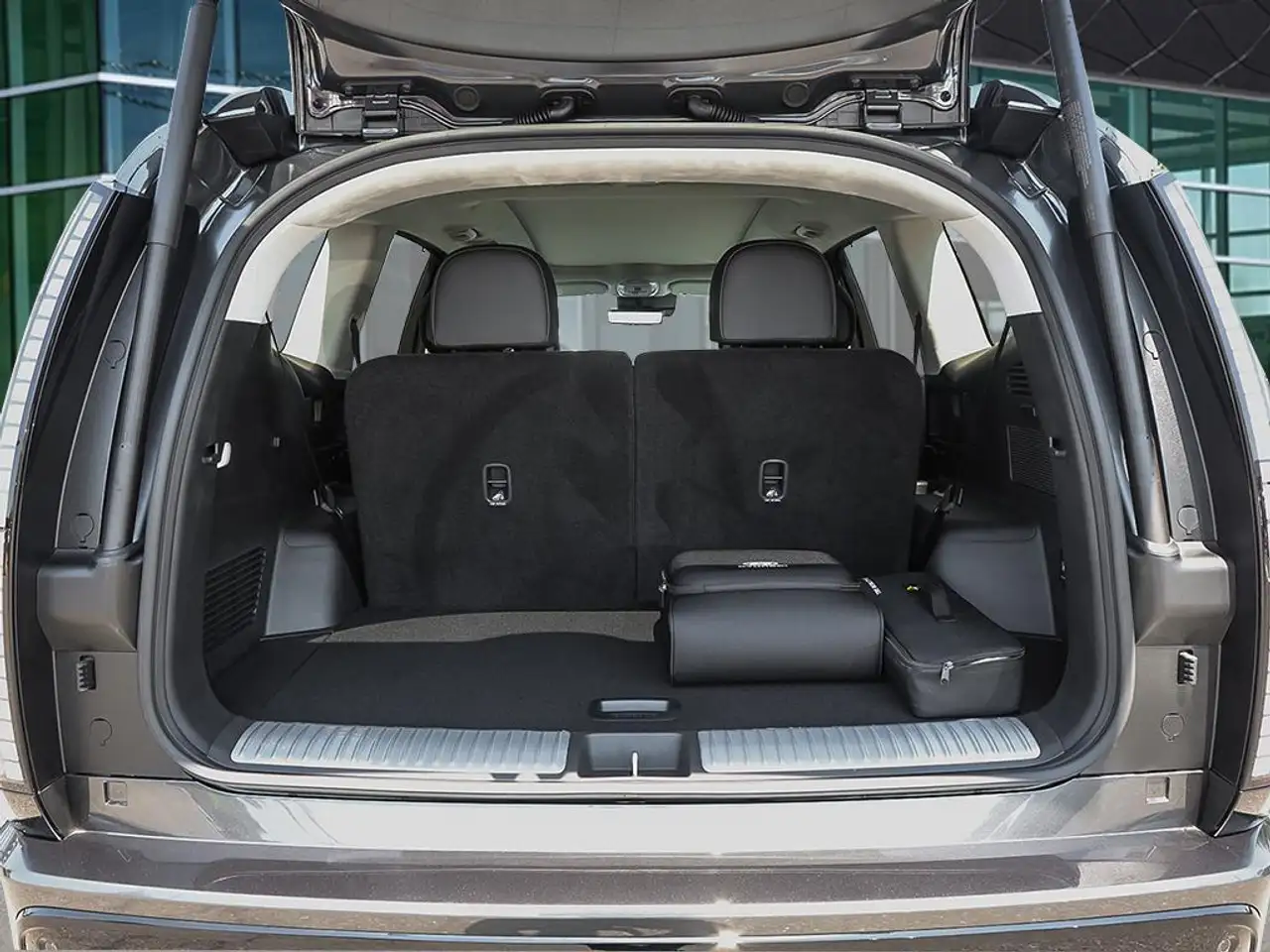 Hyundai IONIQ 9 снимка Hyundai IONIQ 9