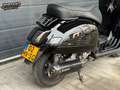 Vespa GTS 300 HPE Zwart - thumbnail 18