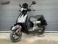 Vespa GTS 300 HPE Zwart - thumbnail 9