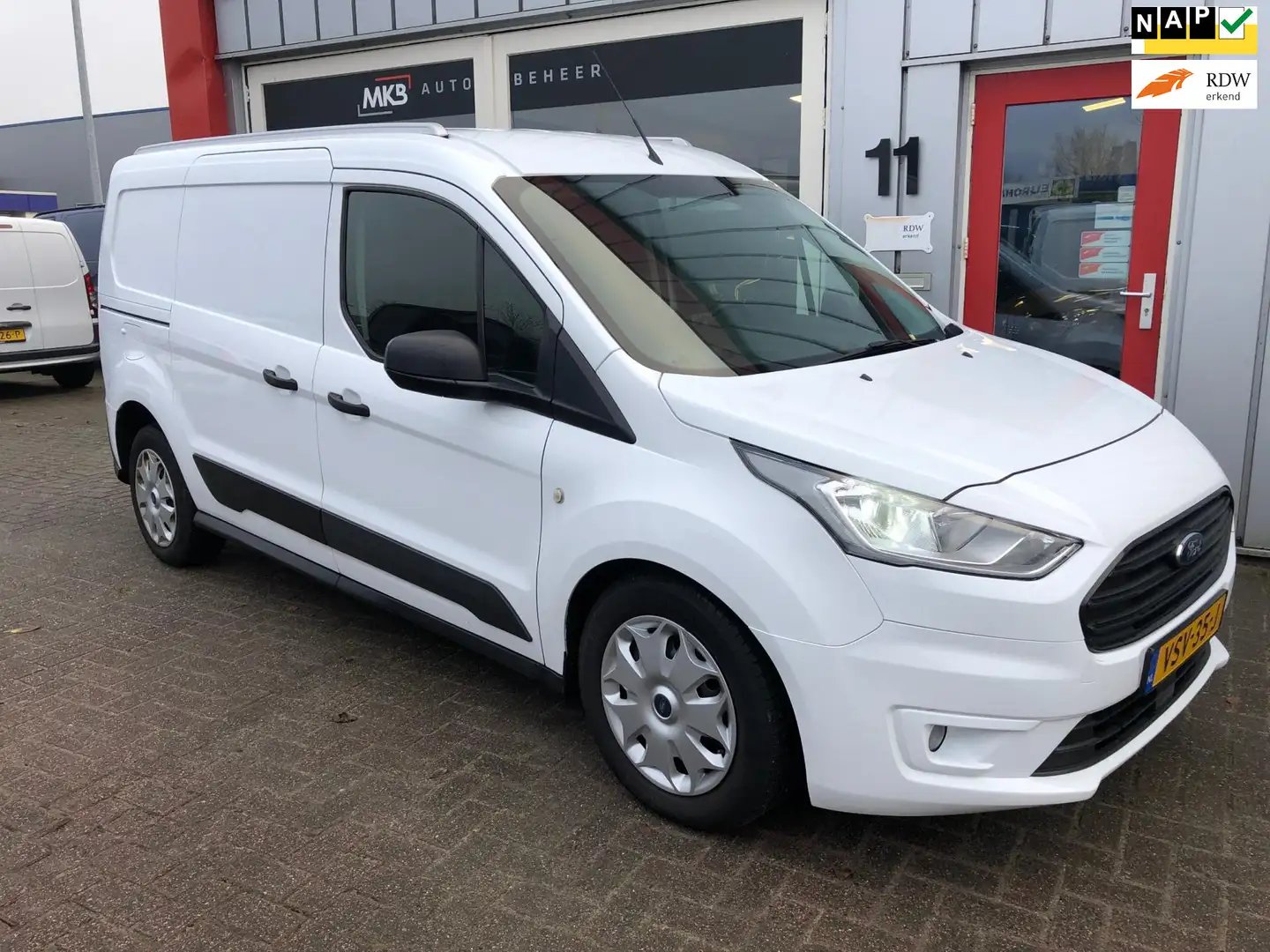 Ford Transit Connect 1.5TDCi 100PK Airco/3-Persoons/PDC/LED Blanc - 1