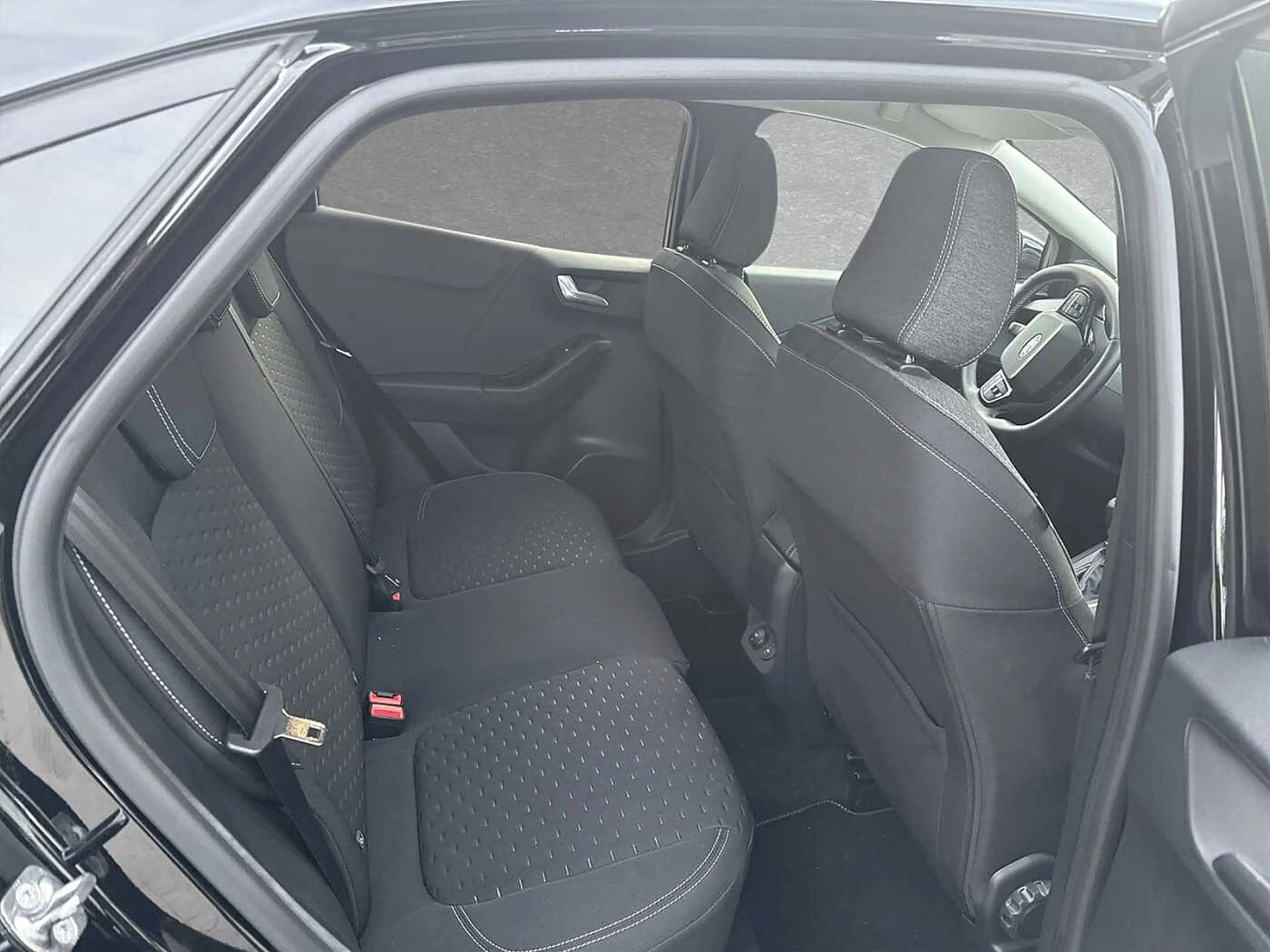 Ford Puma 1.0 EcoBoost Hybrid TITANIUM — photo 5