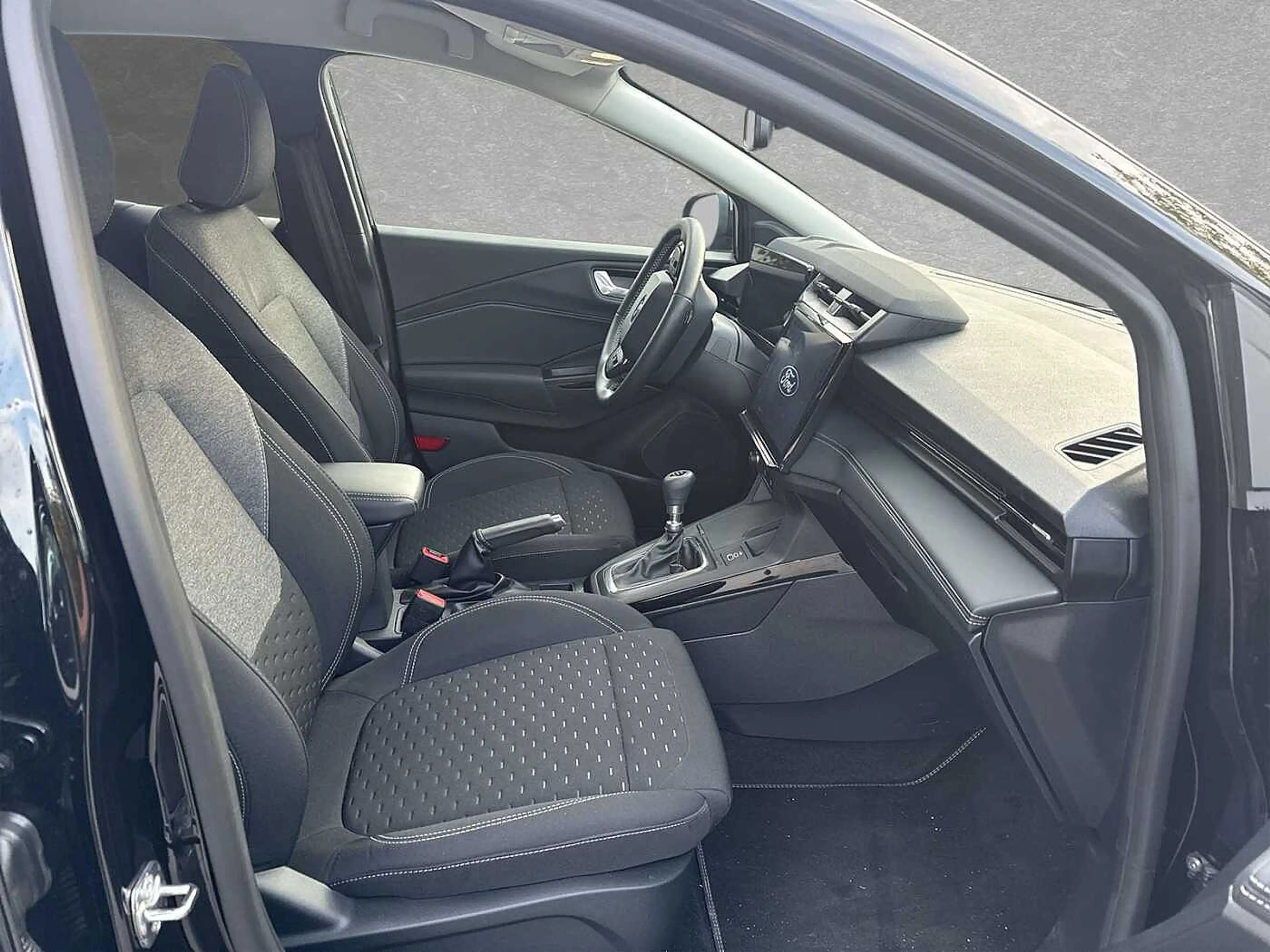 Ford Puma 1.0 EcoBoost Hybrid TITANIUM — photo 3