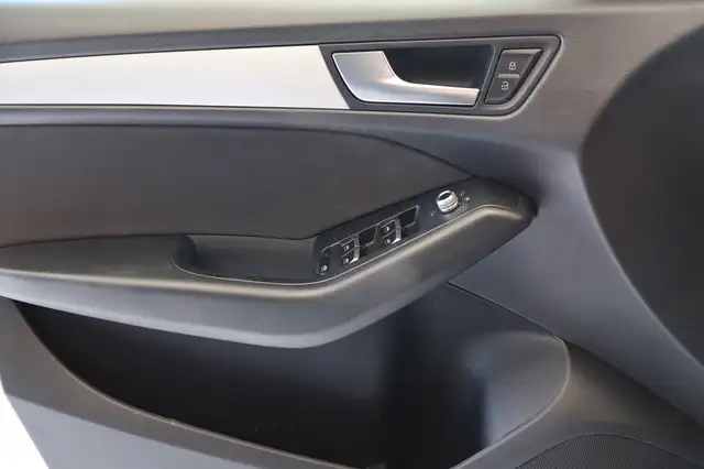 Audi Q5 view 23