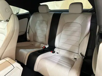 Annonce voiture d'occasion Mercedes-Benz C 300 - CARADIZE