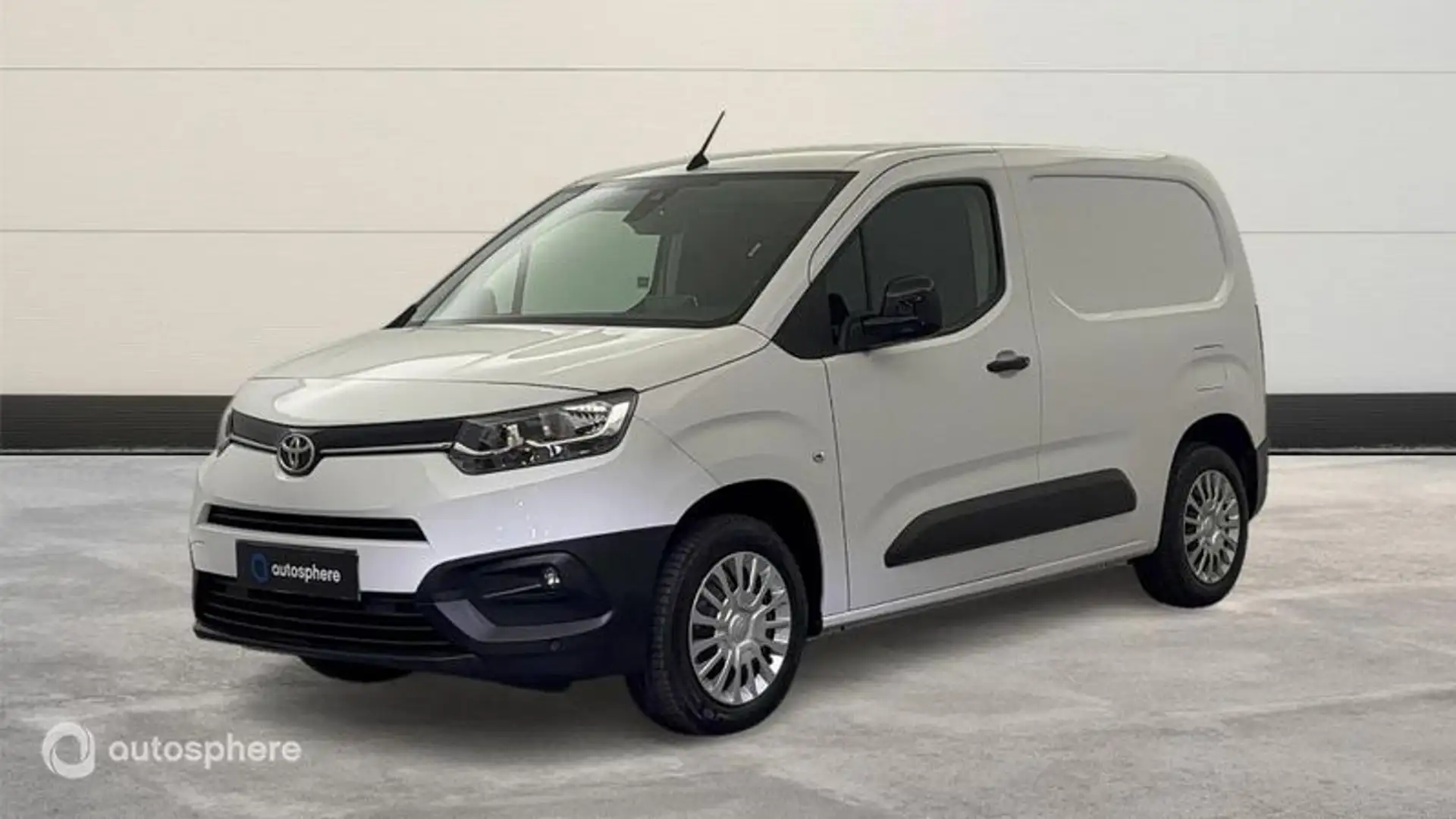 Toyota Proace City Medium 110 VVT-i Dynamic RC23 - 1