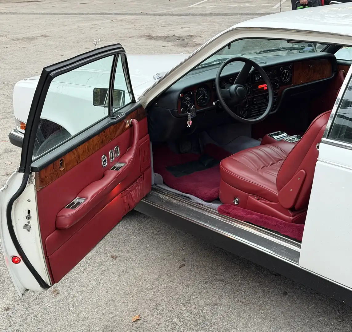 Rolls-Royce Camargue - 2