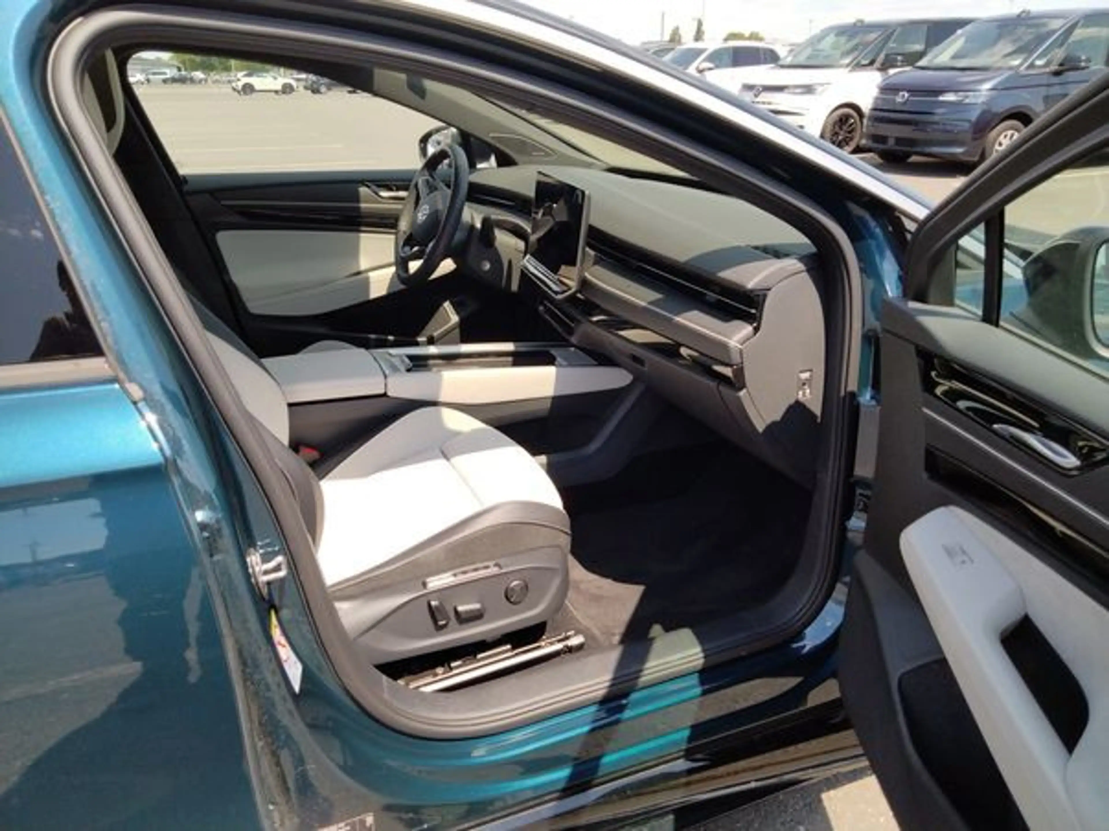 Volkswagen ID.7 PRO S PANO AHK NAVI KAMERA IQ.LIGHT — photo 6