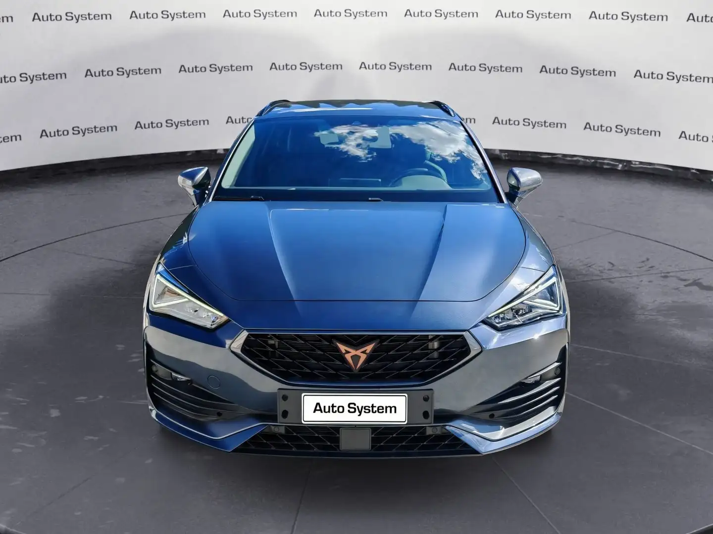 CUPRA Leon Leon Sportstourer 2.0 TDI 150 CV DSG Grau - 2