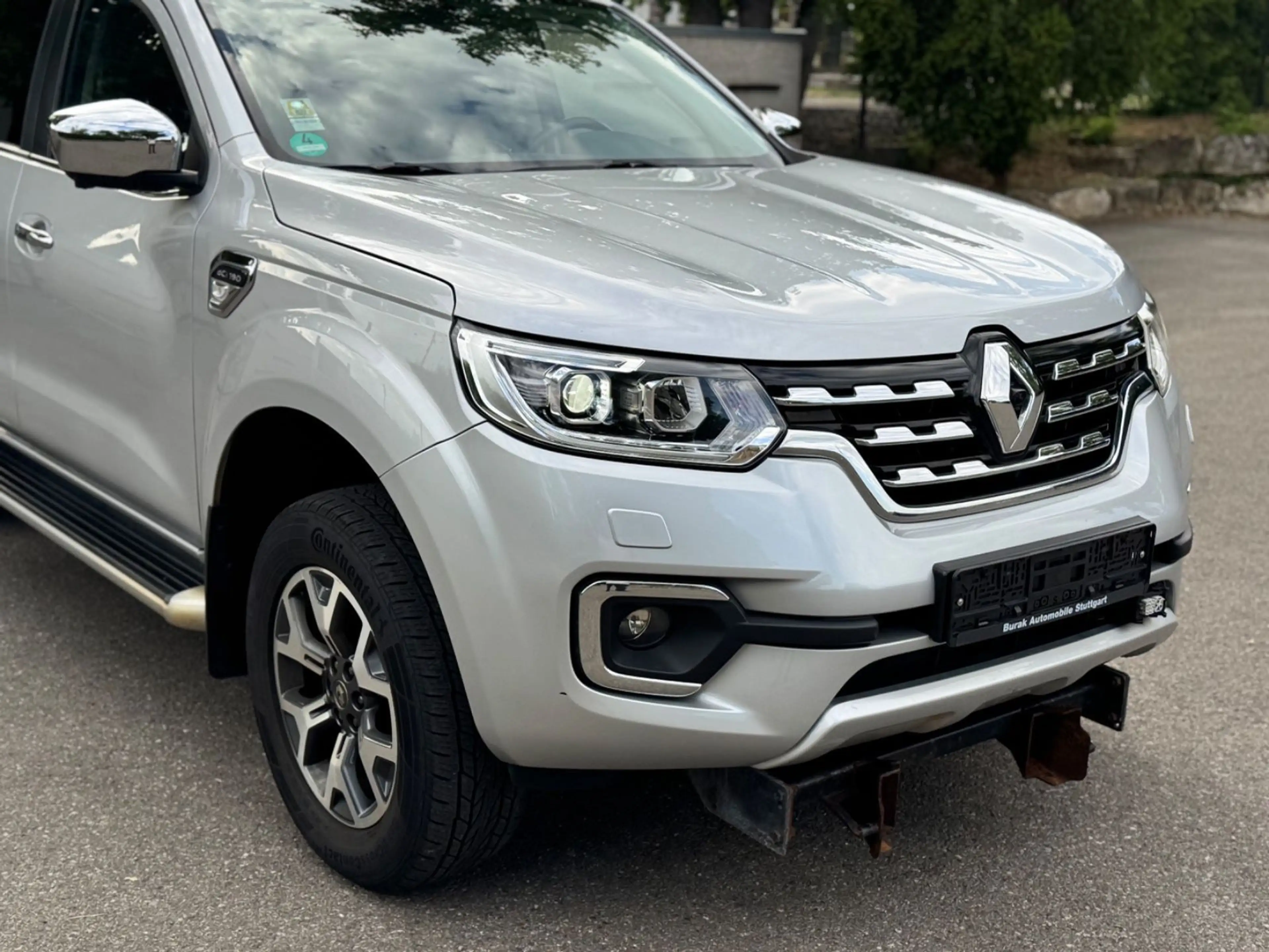 Renault Alaskan Intens Double Cab 4x4 — photo 17