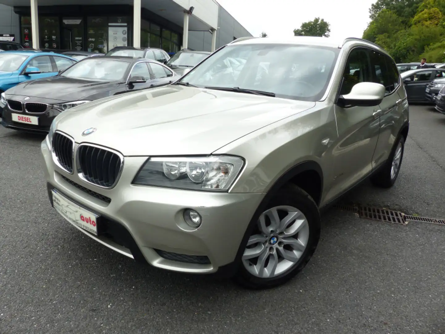 BMW X3 (F25) XDRIVE20D 184CH CONFORT Beige - 1