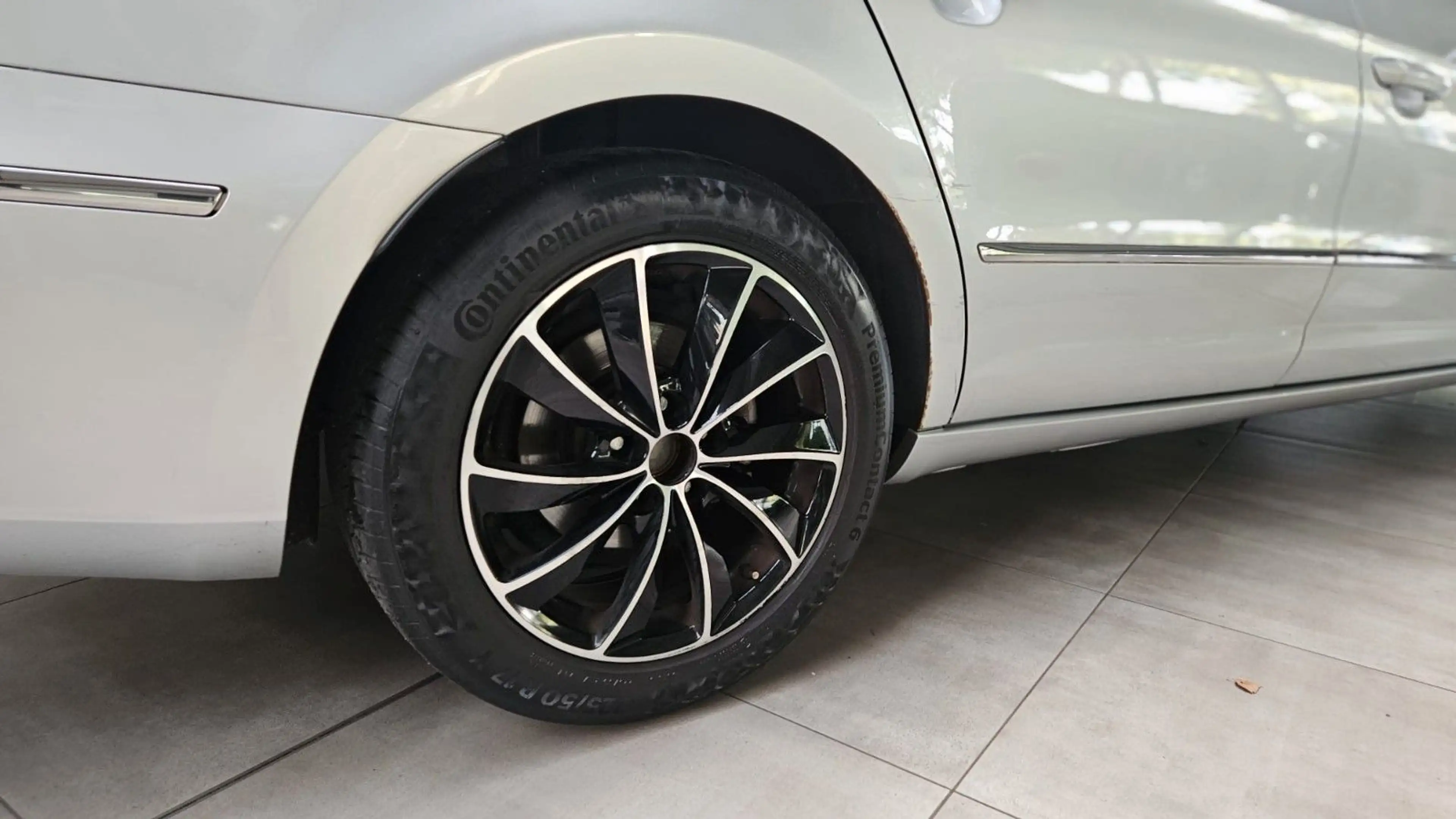 Volkswagen CC 1.4 TSI BMT Navi Tempo Bi-XENON — photo 4