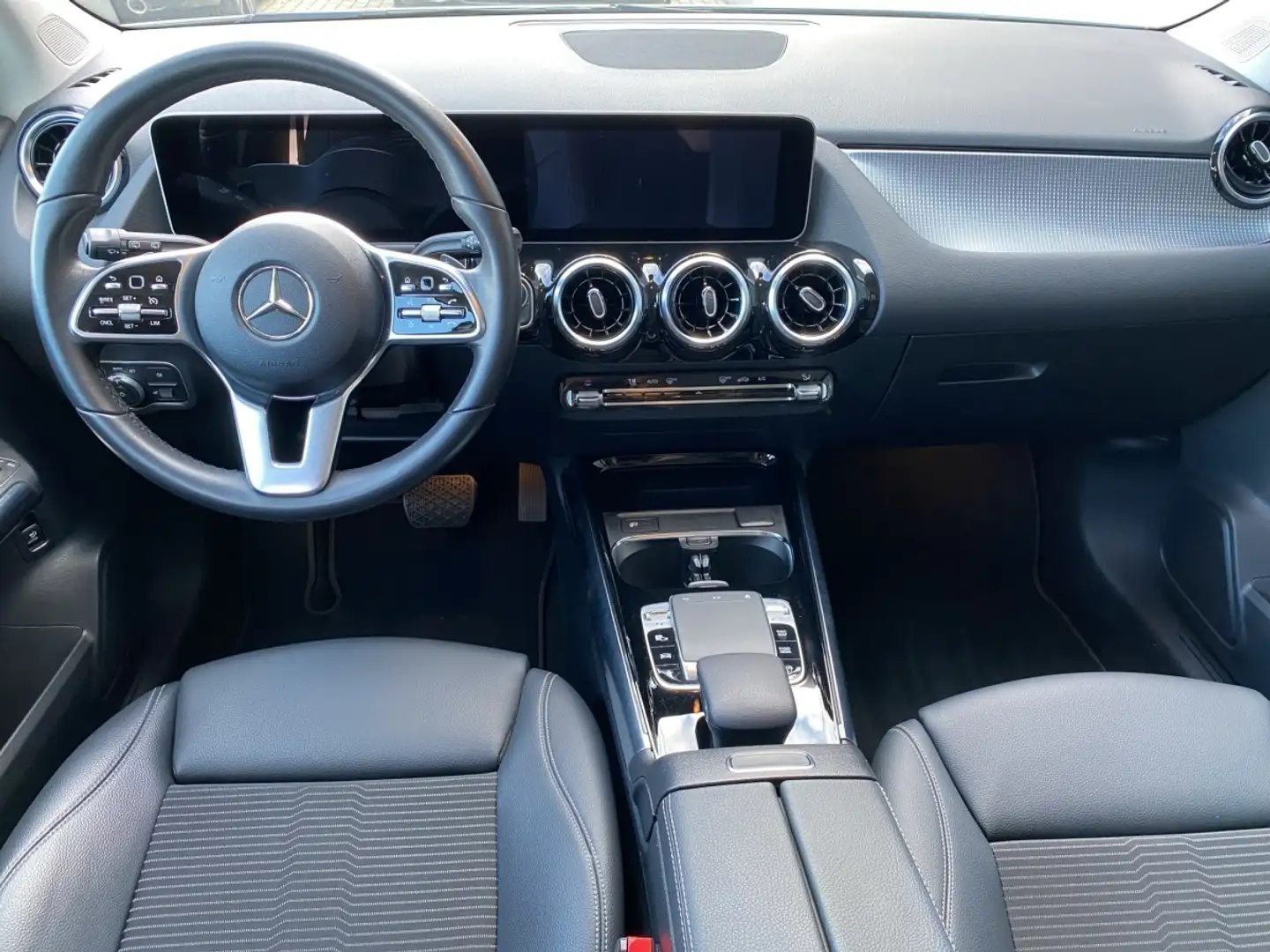 Mercedes-Benz B 180 7G Progressive AHK/NAVI+/LED+/SH/8Fac AHK/NAVI+/LE Blanco - 2