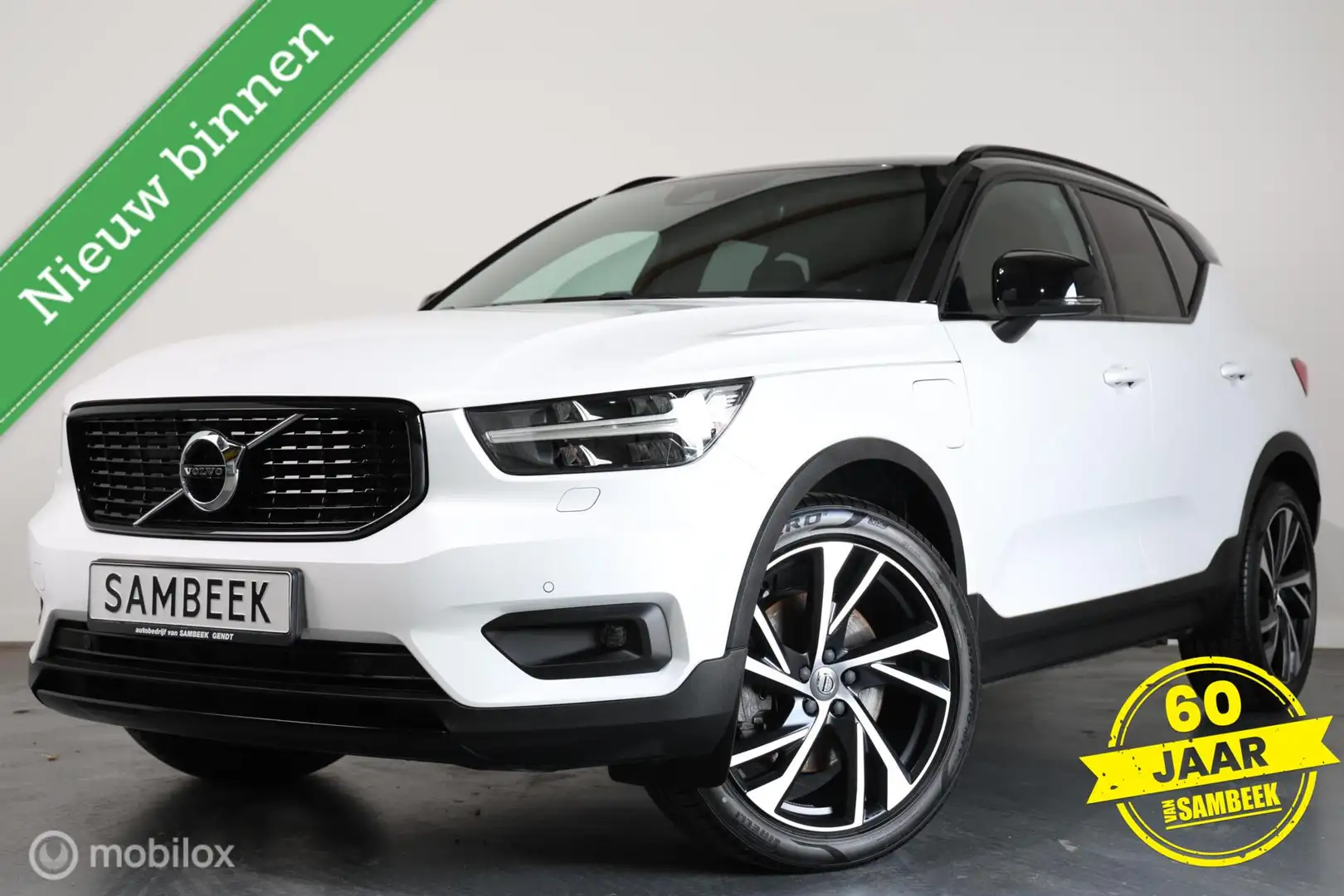 Volvo XC40 1.5 T5 Recharge R-Design - LEER-WINTERPACK-CAMERA Blanc - 1