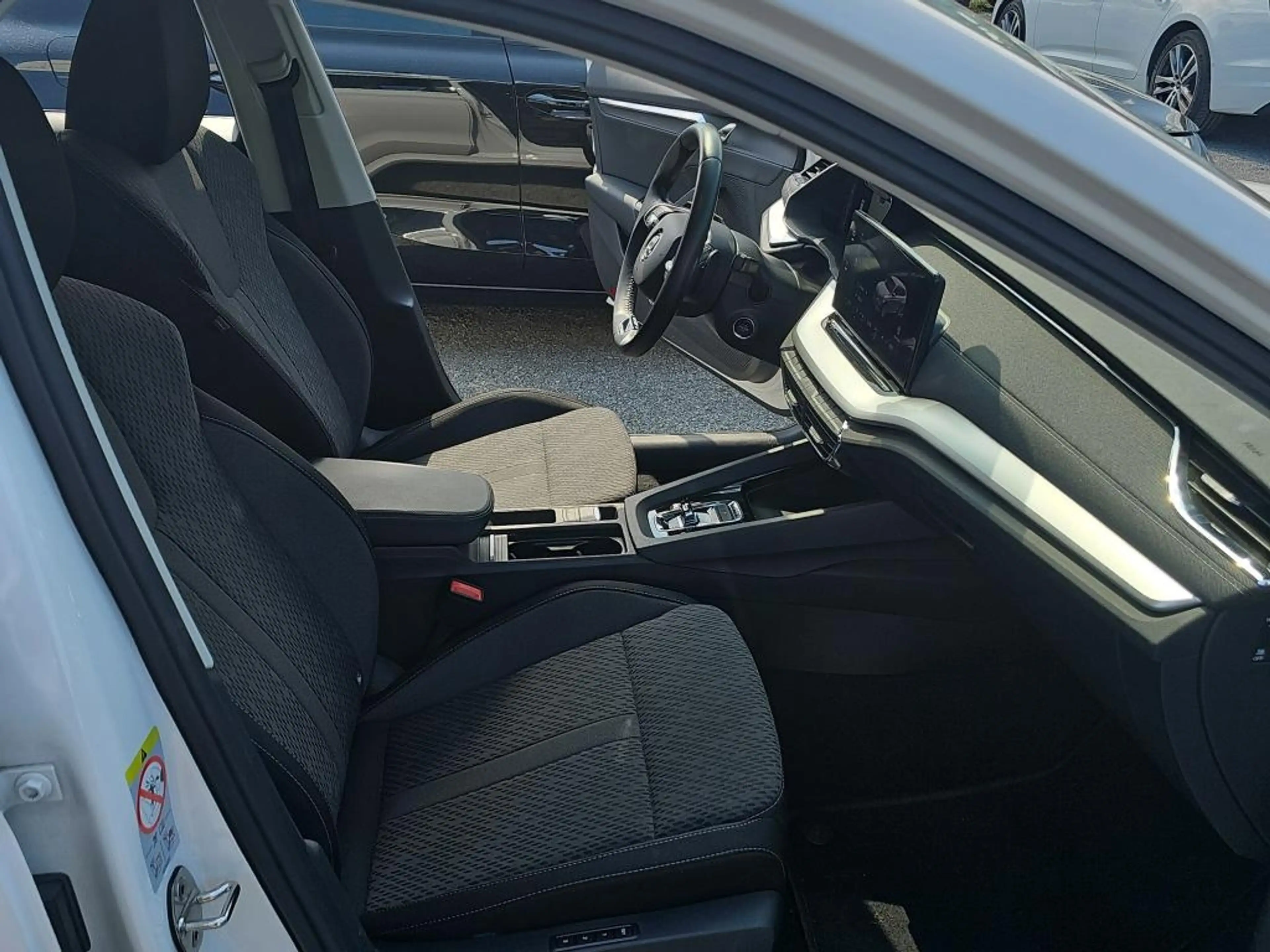 Skoda Octavia Combi 2.0 TDI DSG STYLE +AHK +LED +ACC +HuD +NAVI — photo 7