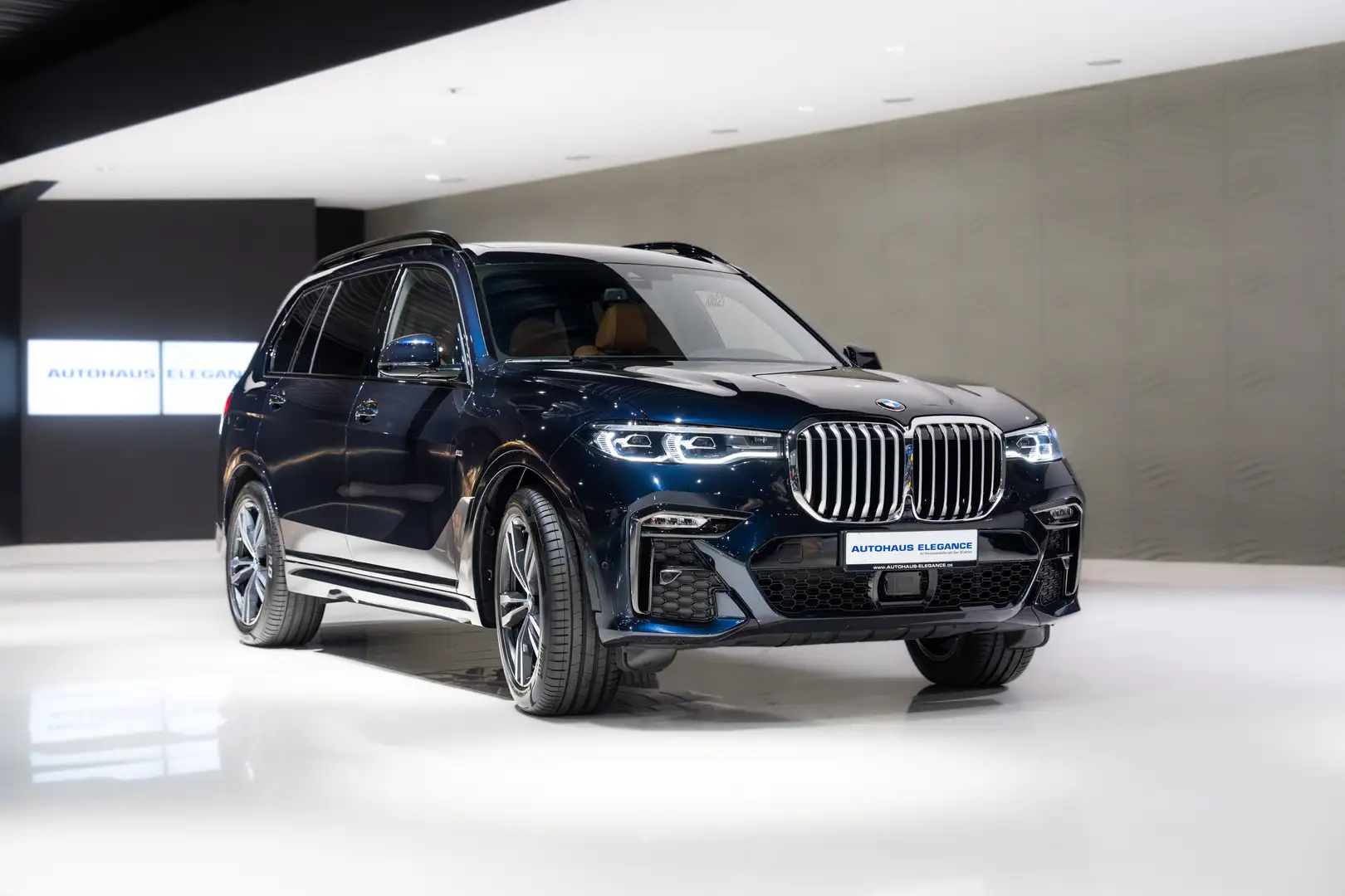 BMW X7 xDrive 40 i M Sport*LUFTFED.*PANO*HUD*7-SITZER* Azul - 2