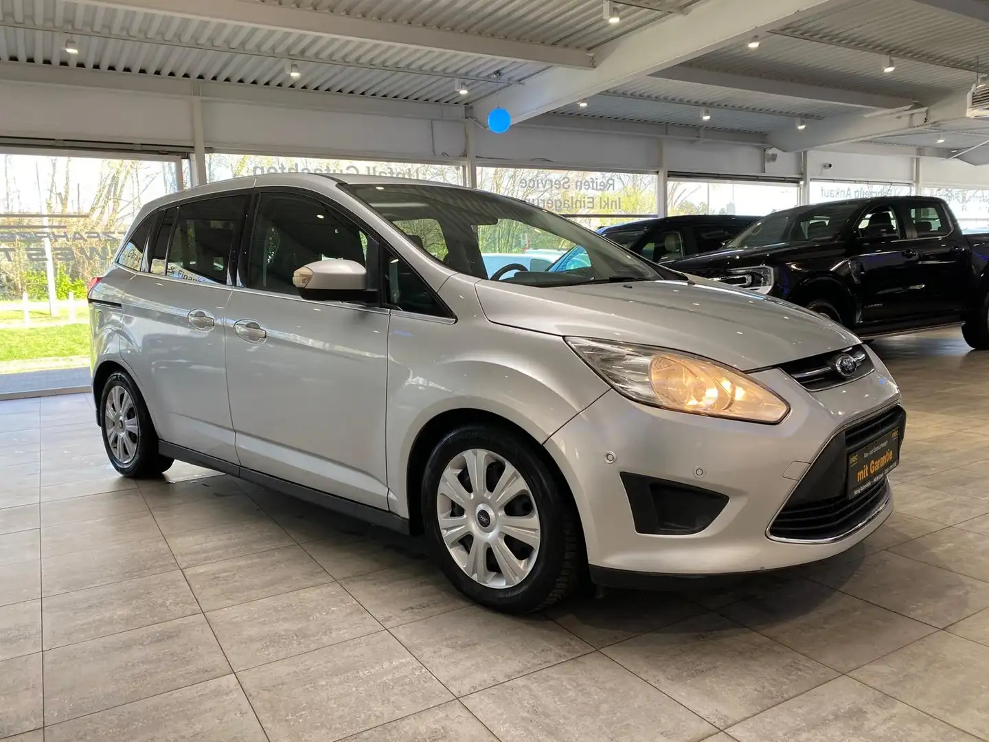 Ford Grand C-Max Trend *7-Sitzer*Garantie* Silver - 1