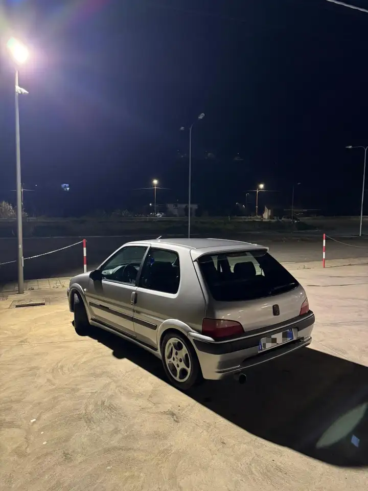 Peugeot 106 3p 1.6 16v Gti, foto 1