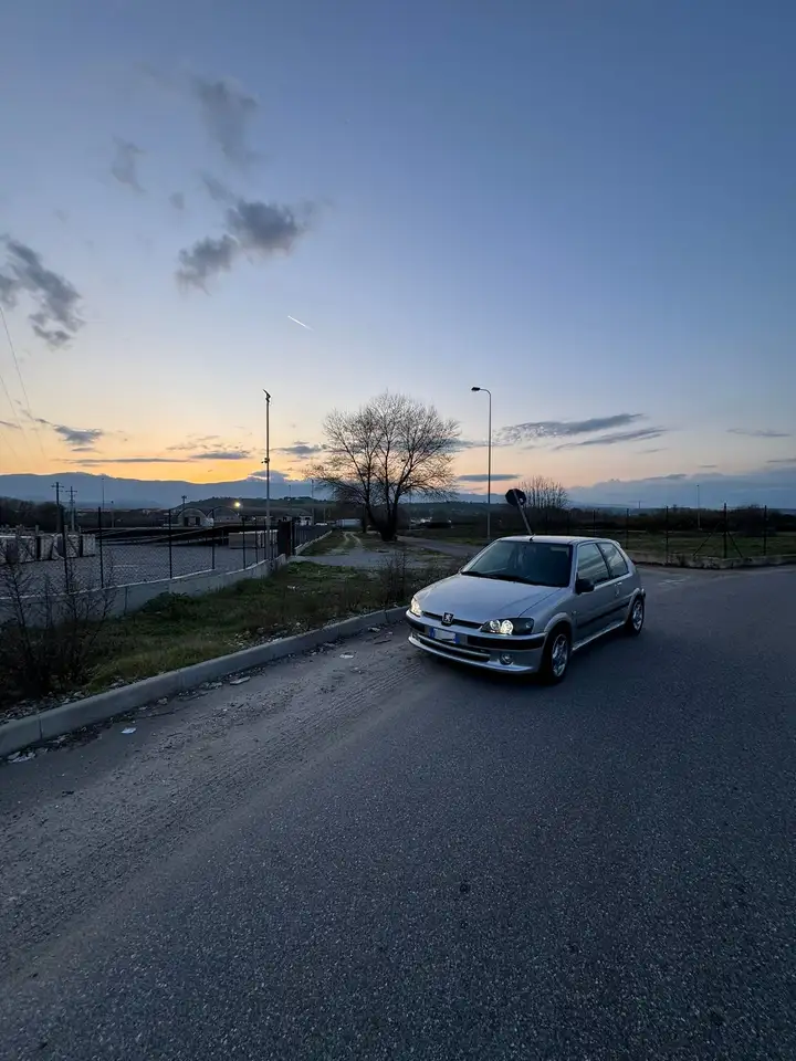 Peugeot 106 3p 1.6 16v Gti, foto 2