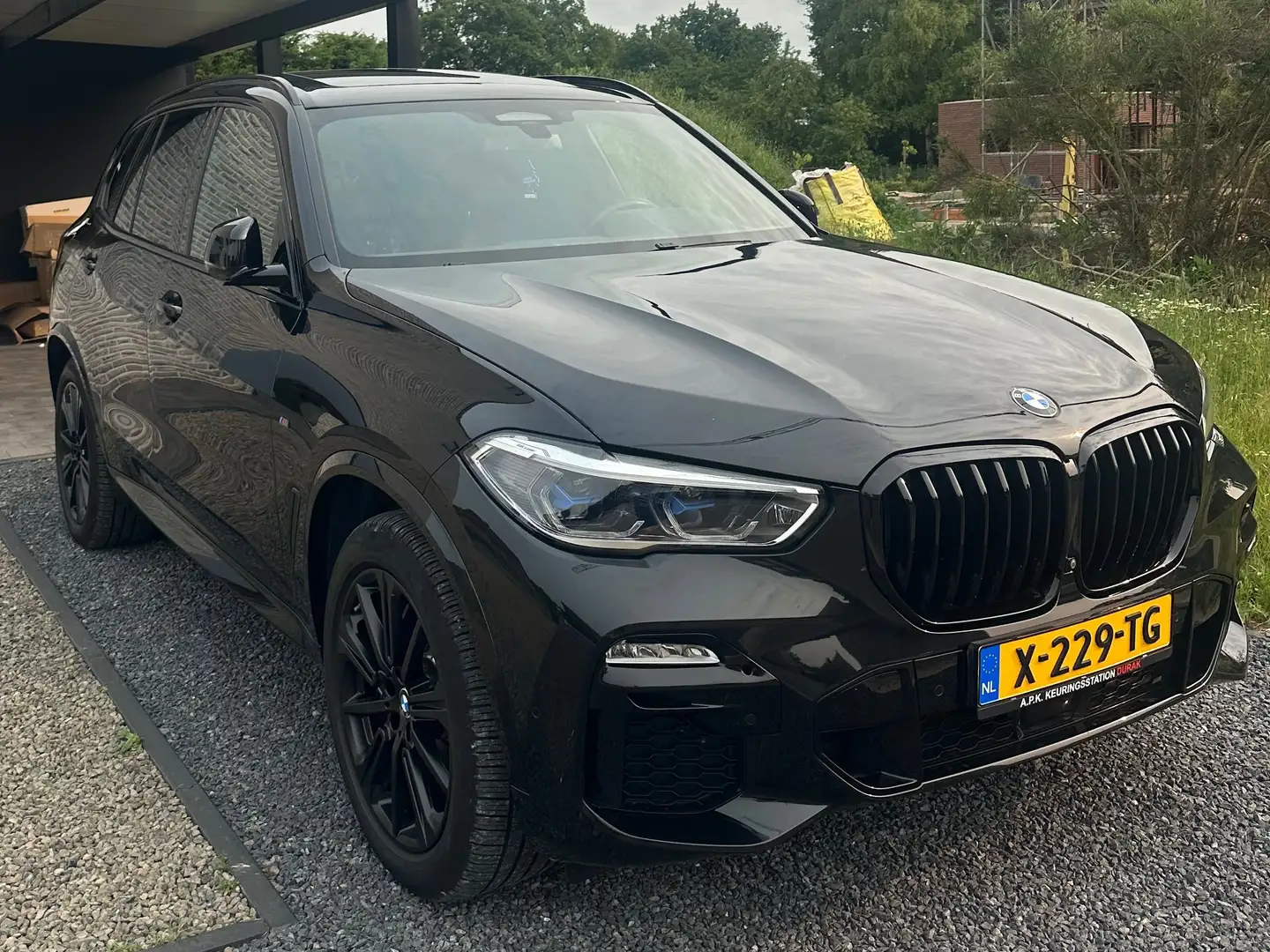 BMW X5 X5 45e M Zwart - 1