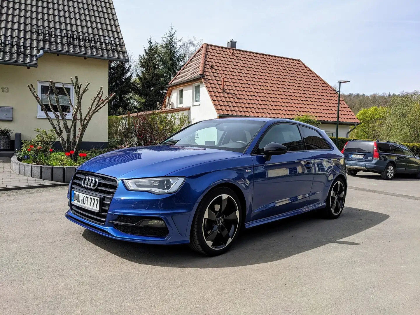 Audi A3 1.4 TFSI  S-line Sportpaket Blau - 1
