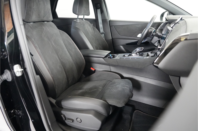 DS Automobiles DS 7 E-Tense 300 pk 4x4 Performance Line | Pano | Nacht — photo 20
