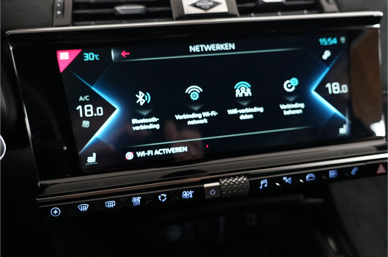 DS Automobiles DS 7 E-Tense 300 pk 4x4 Performance Line | Pano | Nacht — photo 30
