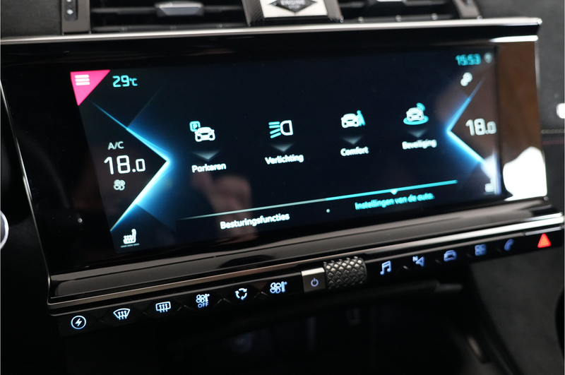 DS Automobiles DS 7 E-Tense 300 pk 4x4 Performance Line | Pano | Nacht — photo 28
