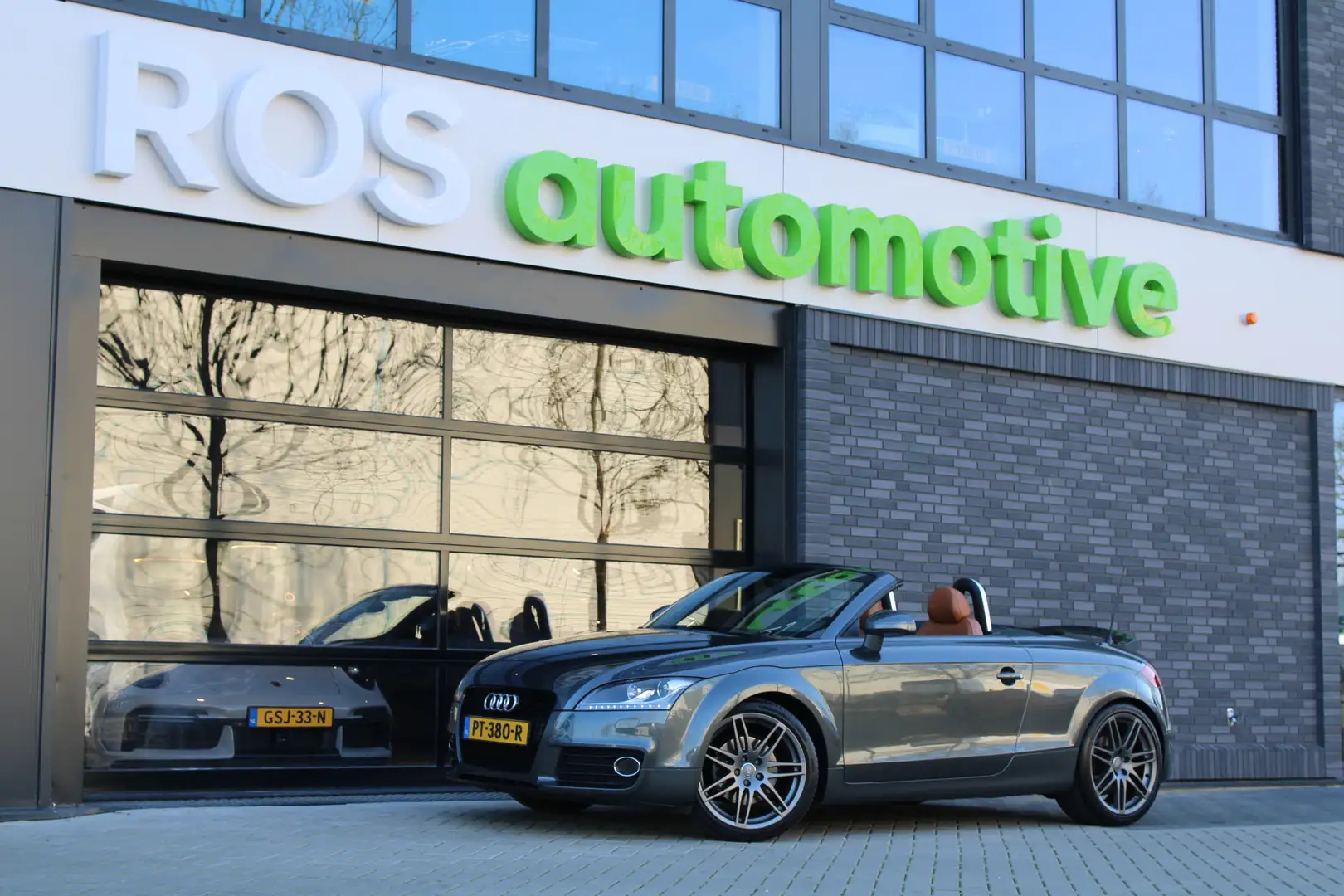 Audi TT Roadster 2.0 TFSI Pro Line S | STOELVERW | NAVI | Gri - 1