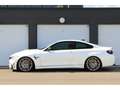 BMW M4 COMPETITION Coupé Weiß - thumbnail 2