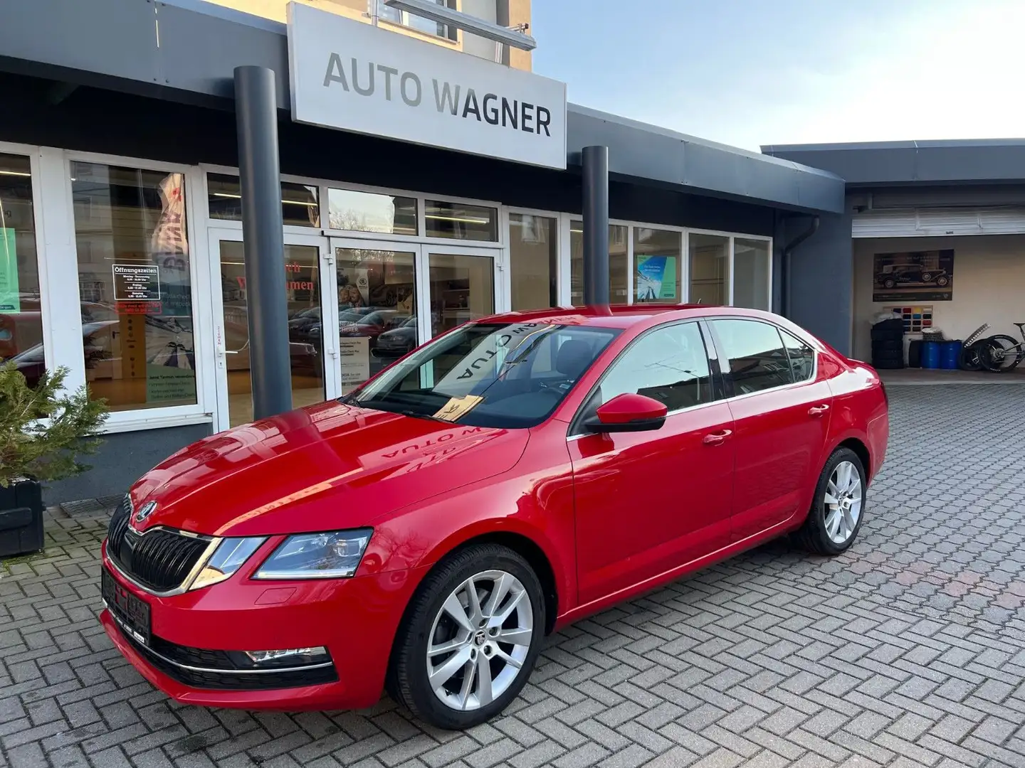 Skoda Octavia Lim. Style 4x4*NAV ACC virt.CP KAM beh.L Rot - 1
