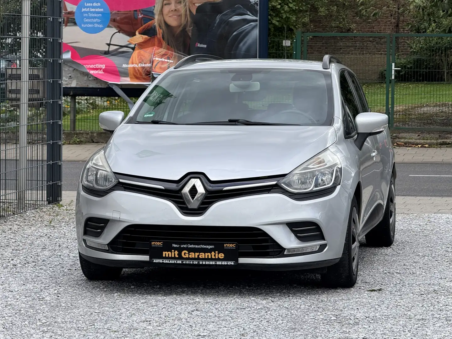 Renault Clio Zahnriemen,+Wapu* Reifen* Inspektion* HU/AU* NEU Grau - 2