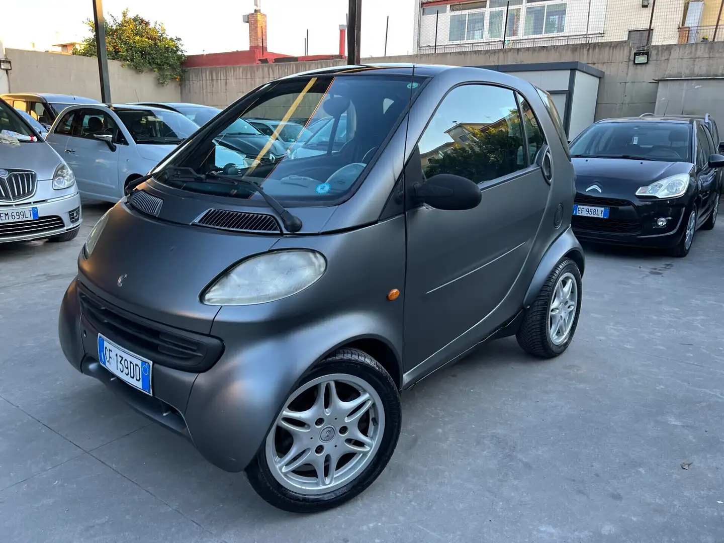 smart 800 smart cdi Grijs - 2